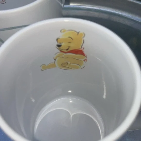 Vintage Winnie the Pooh mugs - Picture 5 of 12